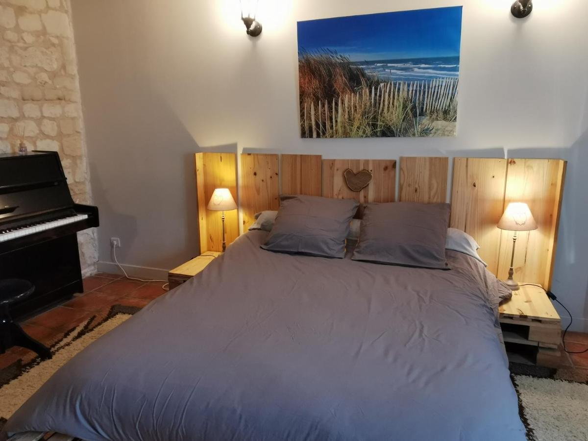 Petit Havre De Tranquillite Apartment Loudun Bagian luar foto