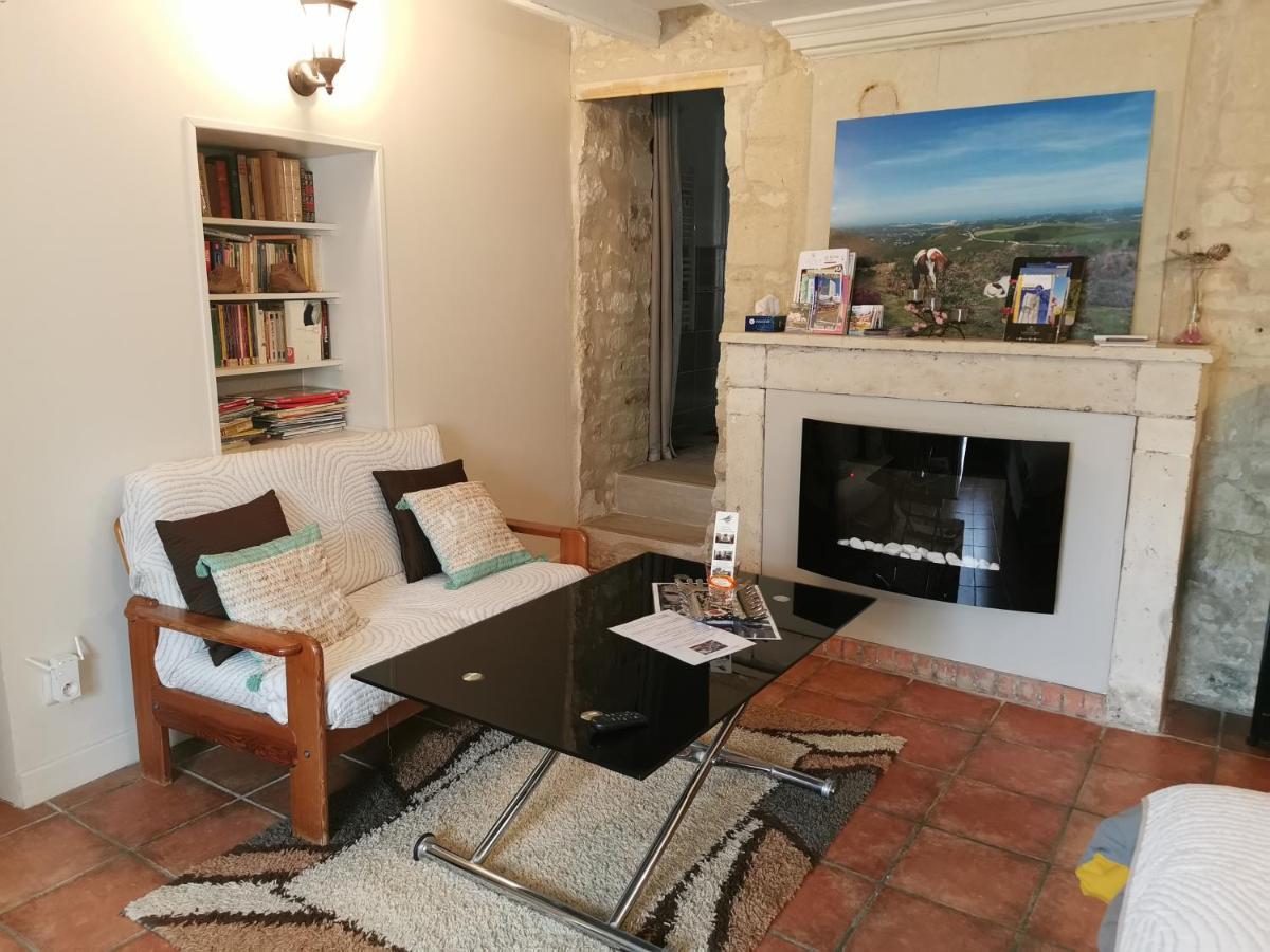 Petit Havre De Tranquillite Apartment Loudun Bagian luar foto