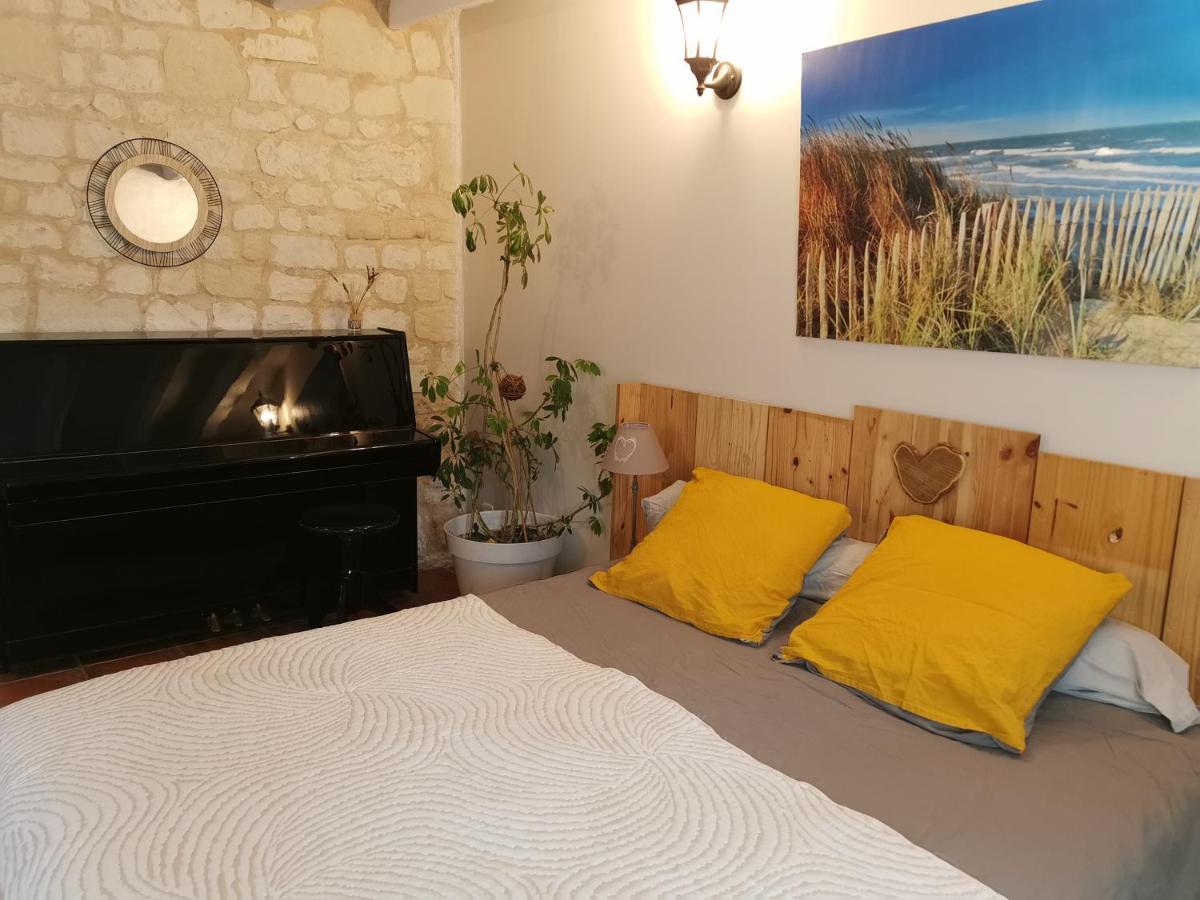 Petit Havre De Tranquillite Apartment Loudun Bagian luar foto